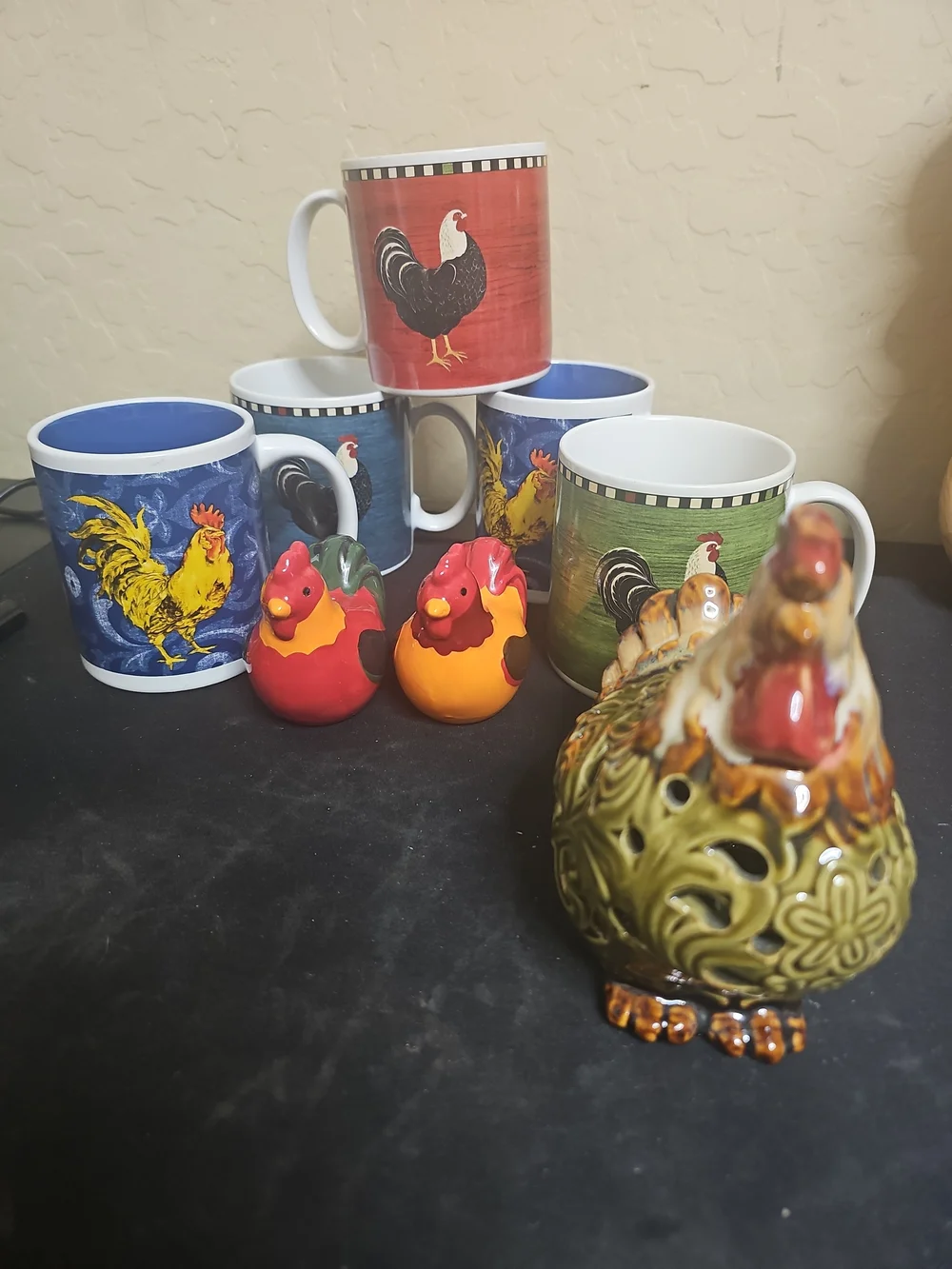 Rooster Kitchen Mug Set with Ceramic Hen Decor